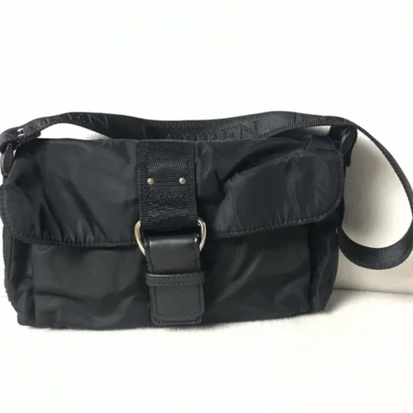 Lauren Ralph Lauren Black Mini Baguette Shoulder Bag - Picture 1 of 15